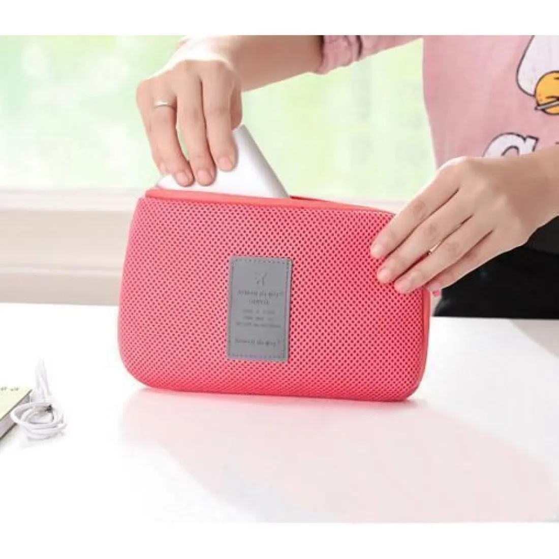 Cestovní organizér na elektroniku - růžový