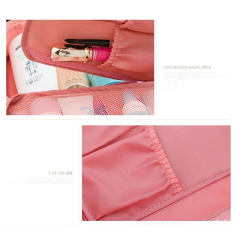 Dámska kozmetická taška - modrá s kvetmi