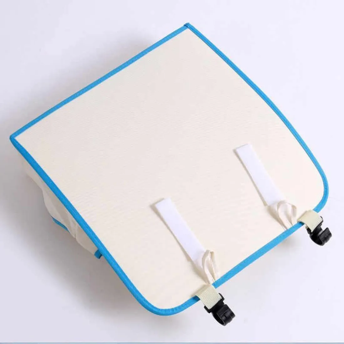 Organizér na detskú postielku