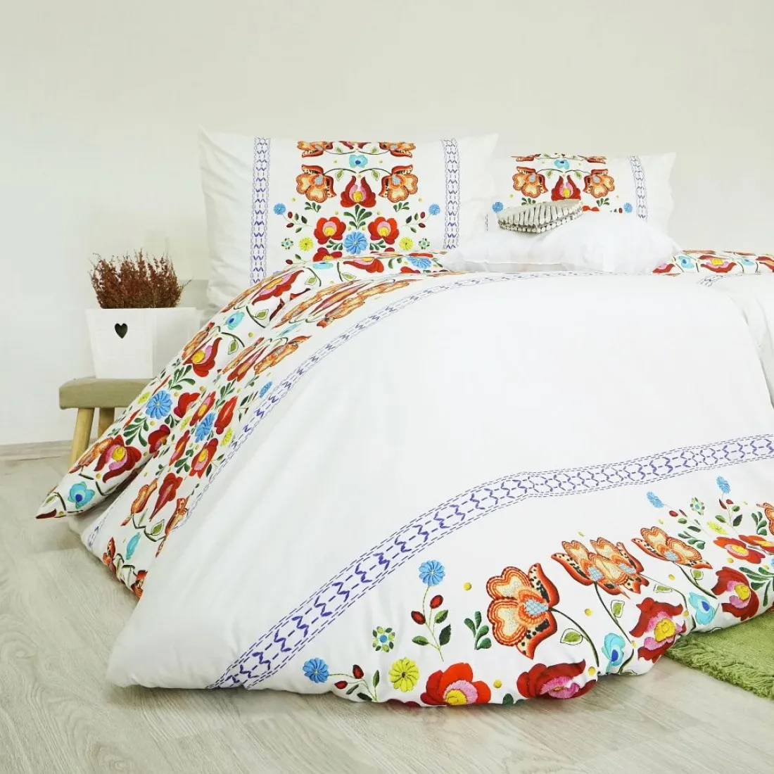 Posteľné obliečky Folklórny motív 200 x 140 cm