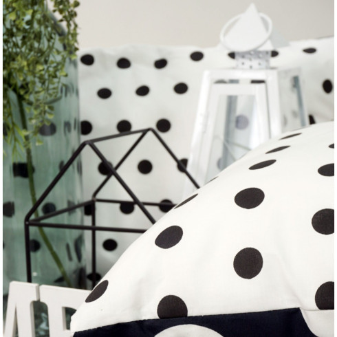 Ložní povlečení Delux - černé tečky 200 x 140 cm