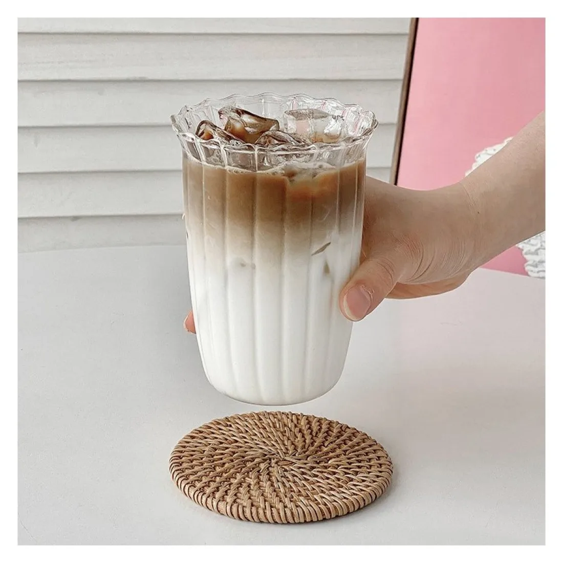 Žebrovaná sklenice na kávu a nápoje, 420 ml, 1 ks