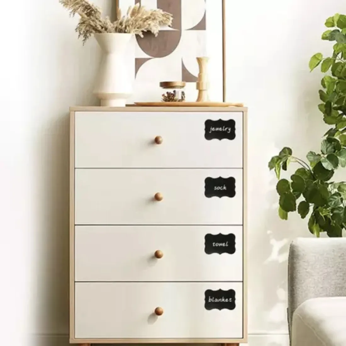 Samolepicí štítky 24 ks + pero