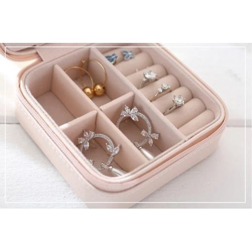 Šperkovnice se zrcadlem