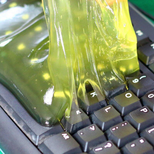 Super Clean - čistič klávesnice, elektronických zariadení a interiérov áut