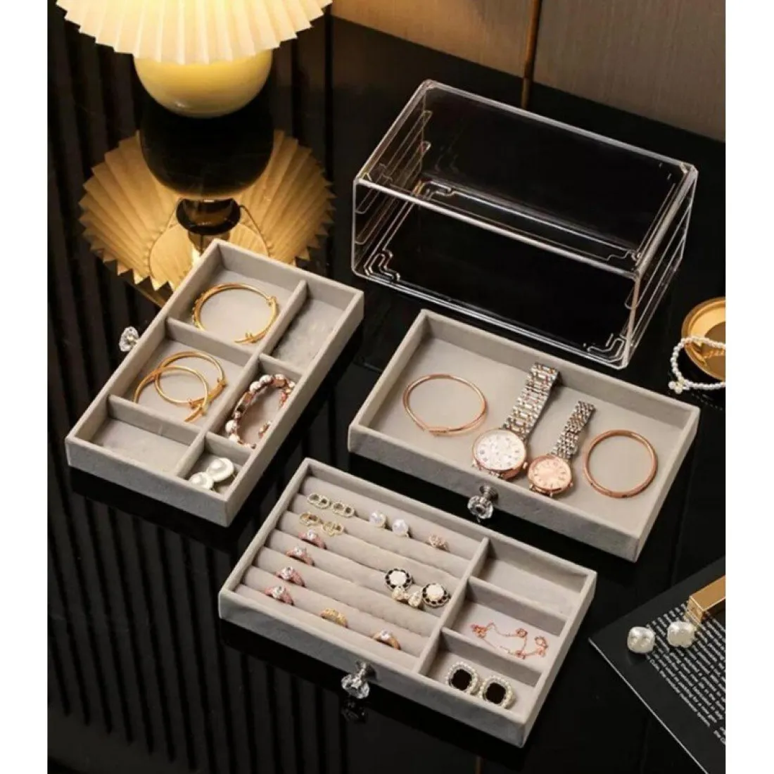 Velúrová šperkovnica s priehľadným vekom Diamonds - šedá