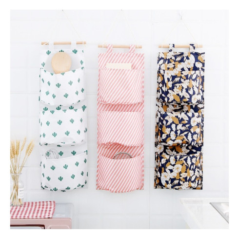 Závesný organizér na kuchynské potreby a hračky - kvety