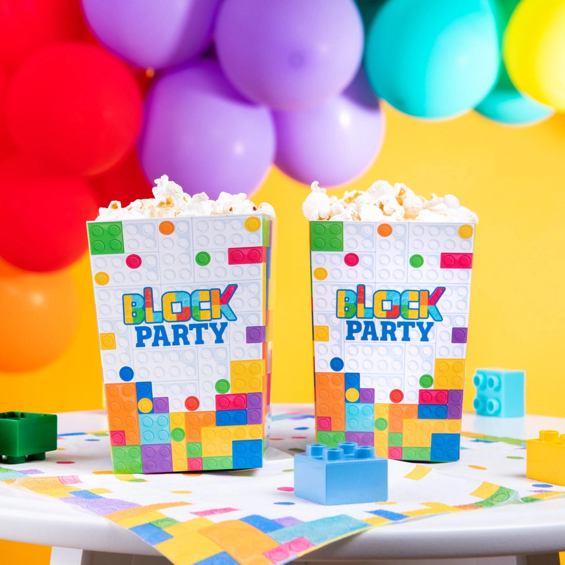 Párty sada Stavebnica na detskú oslavu – krabičky na popcorn, čipsy a sáčky na cukríky, 15 ks