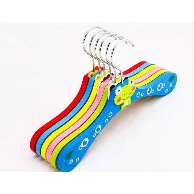 Drevené vešiaky pre deti - 6ks