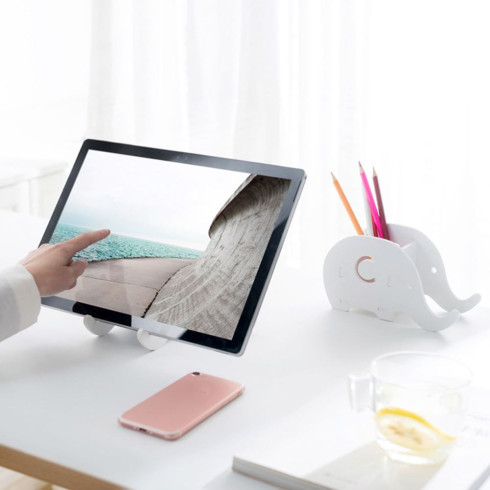 Stojan na stôl v tvare slona 