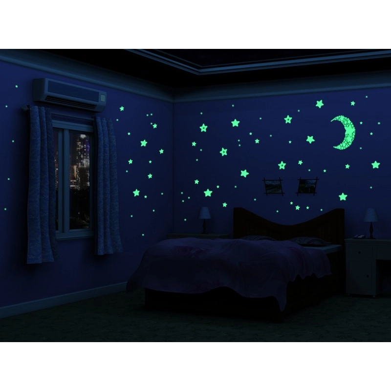 Svietiace hviezdy na stenu