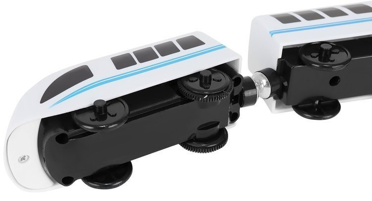 Dřevěná vláčková dráha na baterie