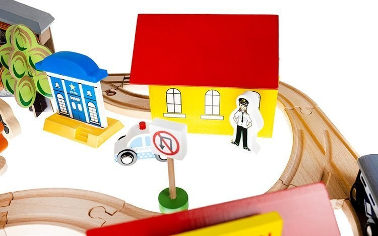 Drevená vláčiková dráha - železničná dráha s príslušenstvom