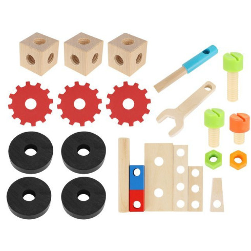 Dřevěný box s nářadím - 71 dílů