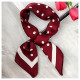 Elegantní šátek do vlasů - červená tečká