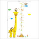 Samolepka na stenu - meter pre deti Žirafa