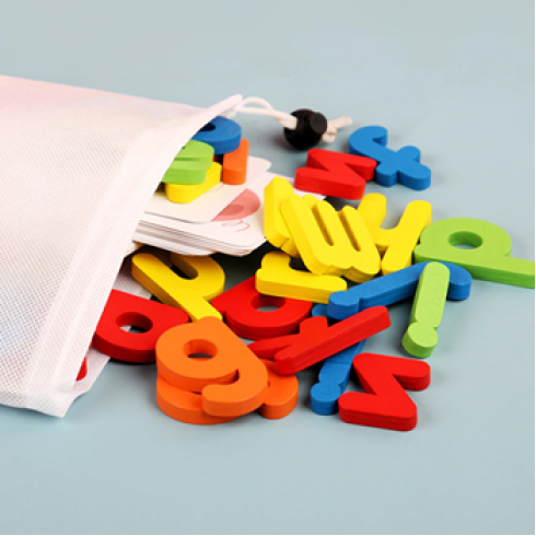 Drevená abeceda s obrázkami