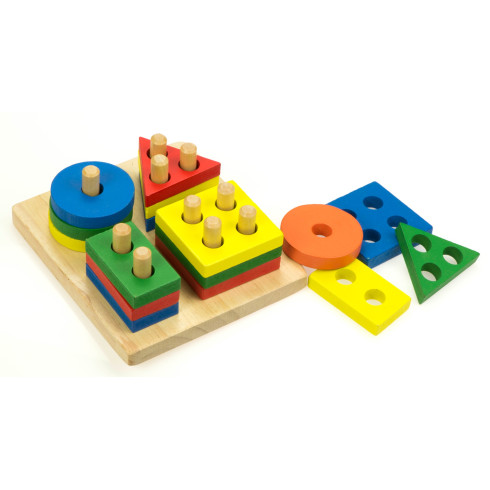 Drevená navliekacia veža - tvary