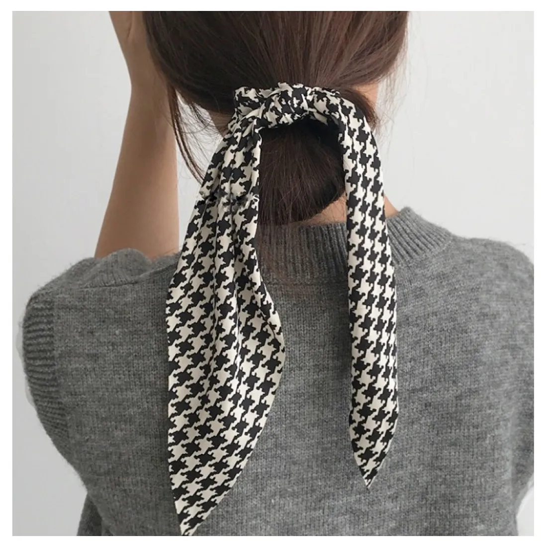 Gumička do vlasov so stuhou - vzor kohútia stopa