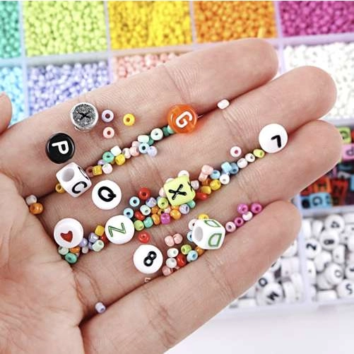 Korálky na výrobu náramkov 