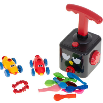 Zábavná detská hra s nafukovacími balónikmi - aerodynamická autoraketa - autičká