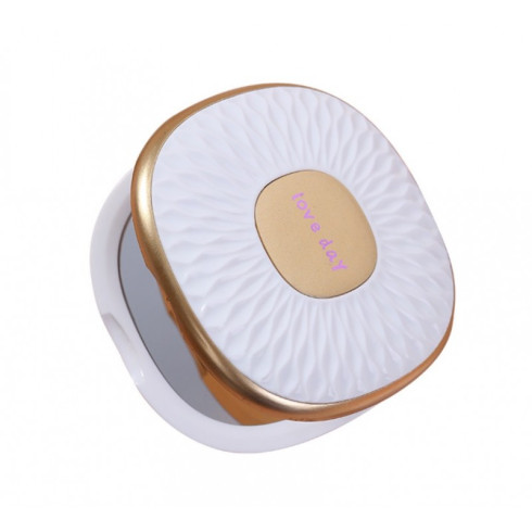 Elegantné kozmetické zrkadlo Love day, 9cm - biele Elegantné kozmetické zrkadlo Love day, 9cm - biele