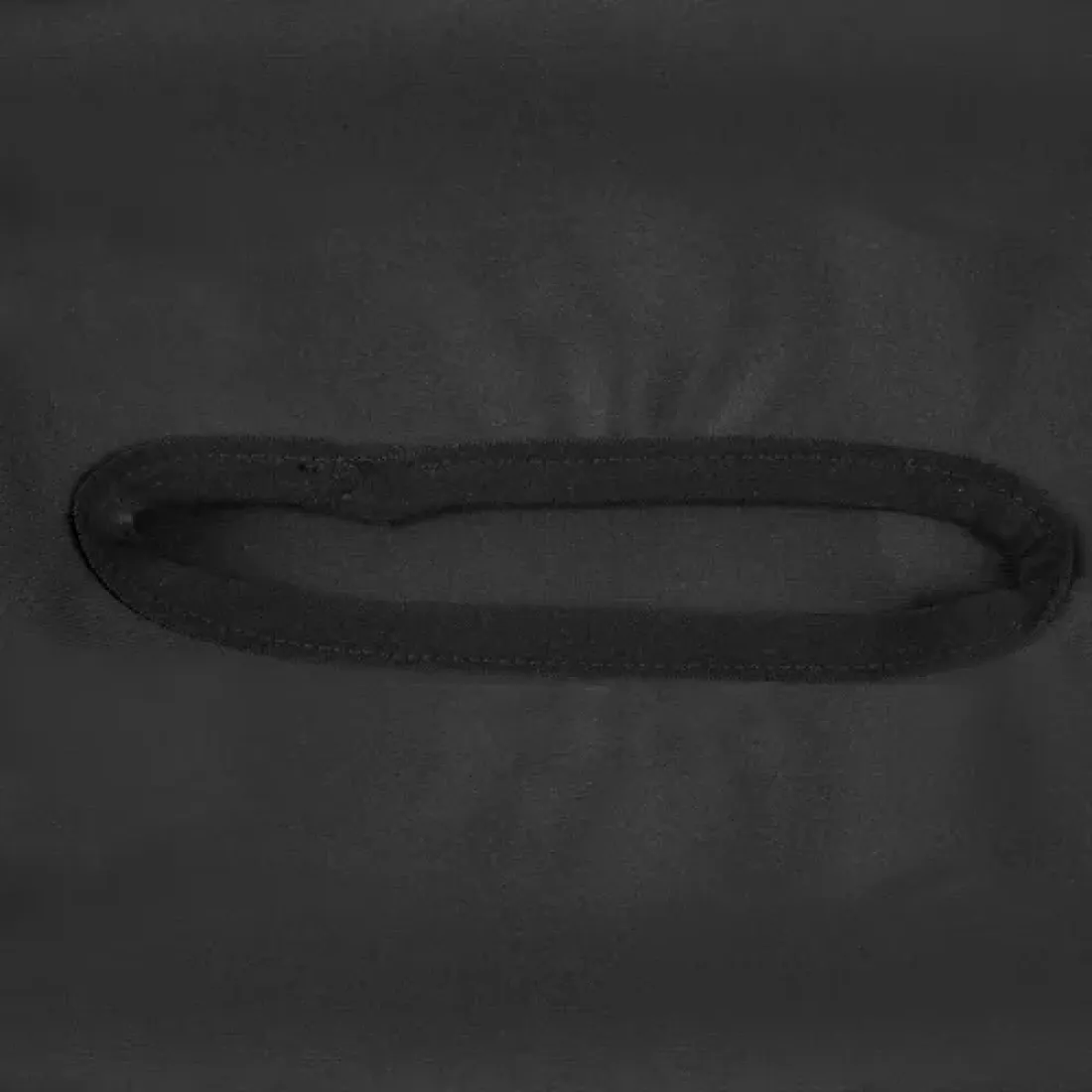 Obal na kufr, velikost M, 57-62 cm