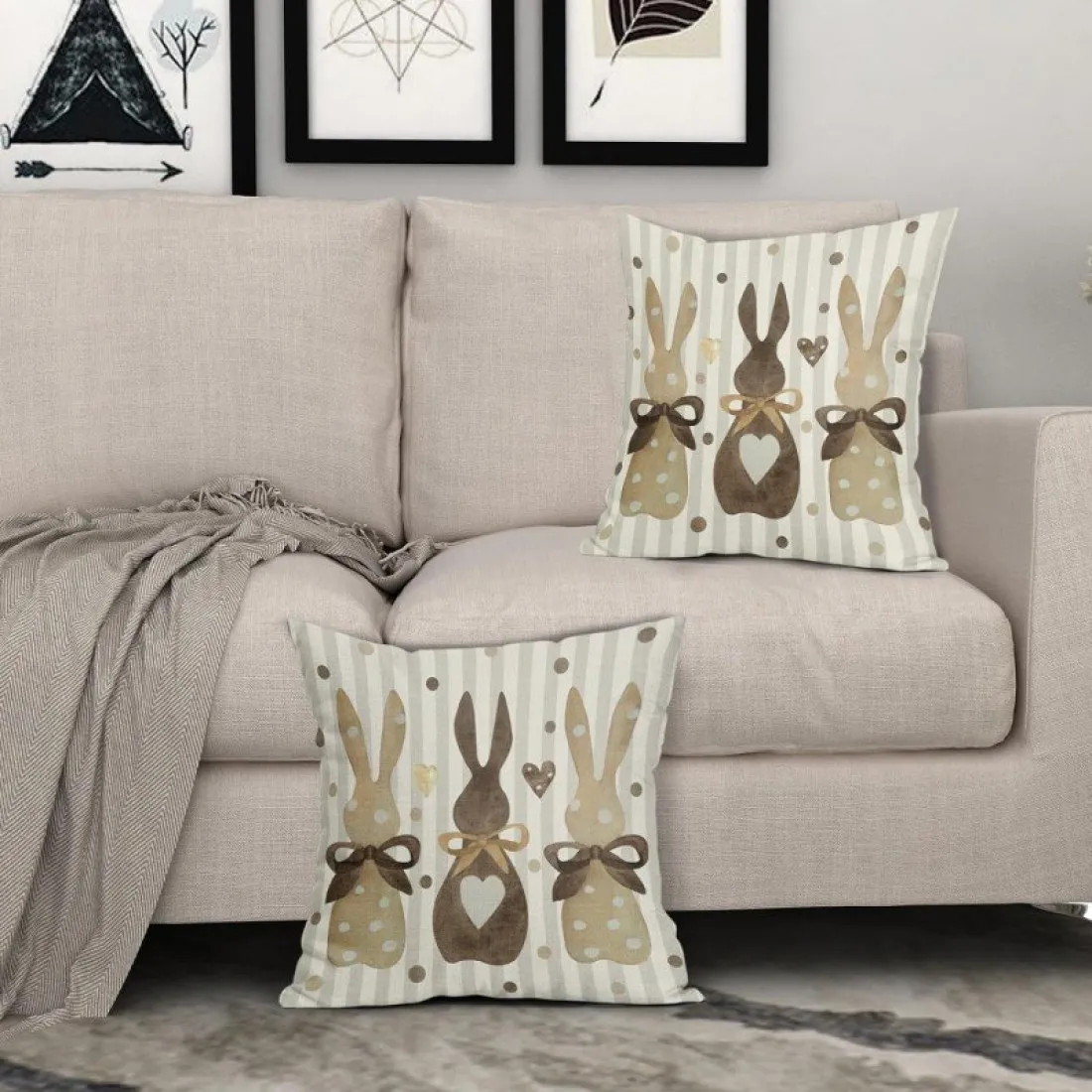 Obliečka na vankúš s veľkonočným motívom 45x45 cm - Zajačiky