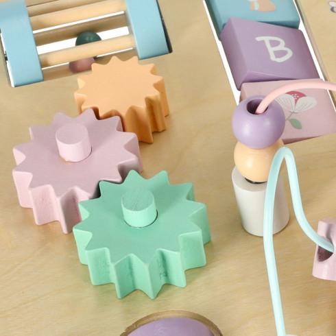 Pastelový manipulačný stolík Lulilo montessori