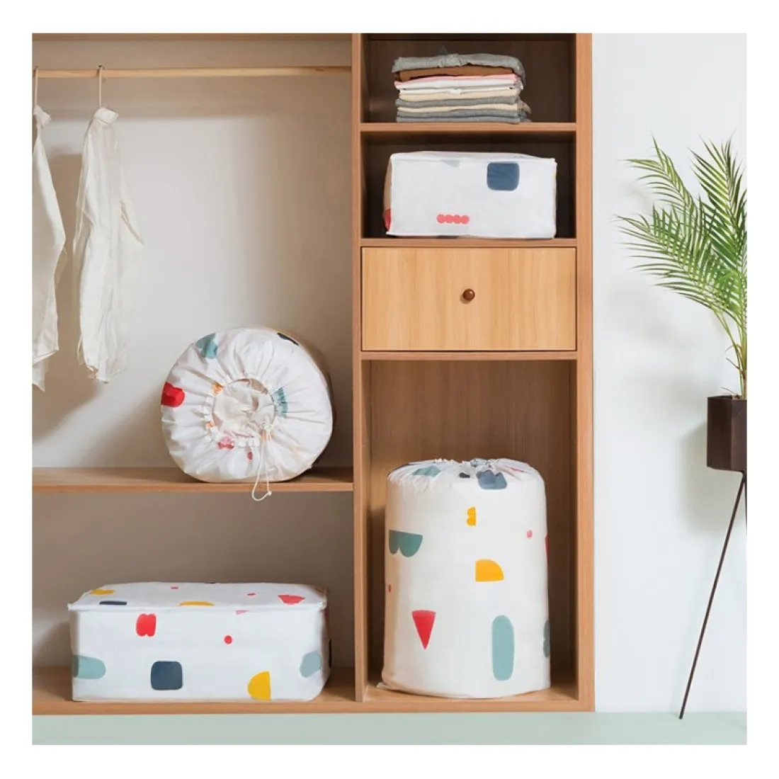 Úložný kôš so šnúrkou na stiahnutie, 70 cm