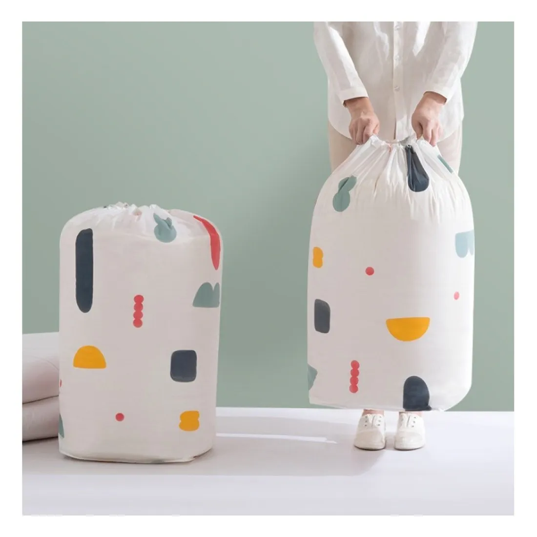 Úložný kôš so šnúrkou na stiahnutie, 70 cm